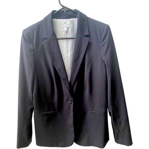 Chaus Suit Blazer w Pinstripe Lining